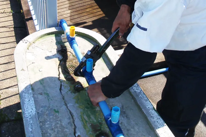 配管・設備工事の現場